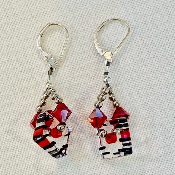 Sterling silver glass square bead red black 925 lever hook post modern geometric - Picture 1 of 7